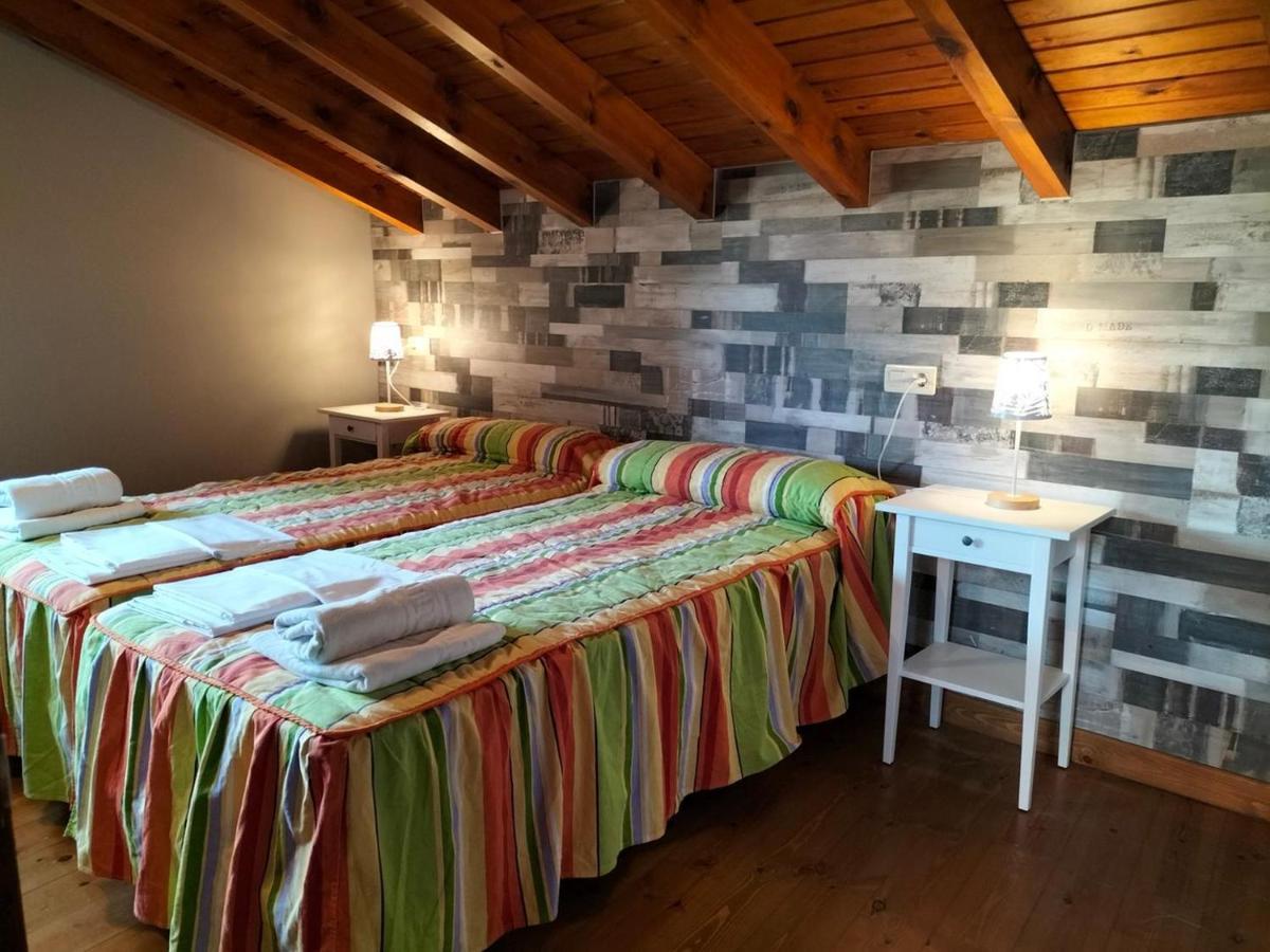 Apartamentos La Corona Llames de Parres Dış mekan fotoğraf