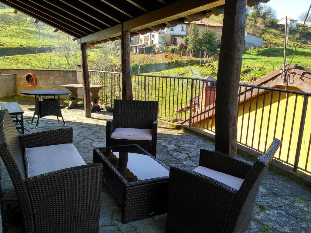 Apartamentos La Corona Llames de Parres Dış mekan fotoğraf