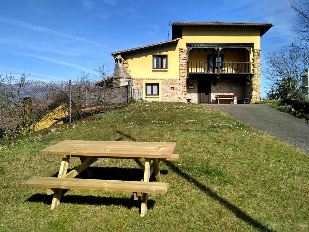 Apartamentos La Corona Llames de Parres Dış mekan fotoğraf