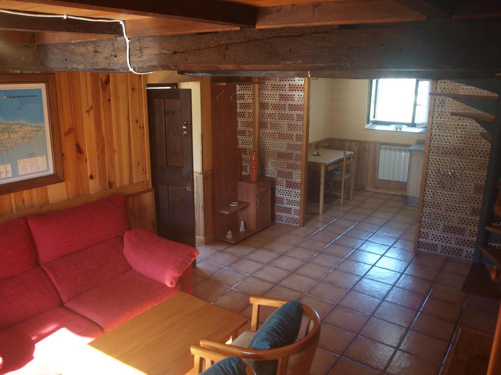 Apartamentos La Corona Llames de Parres Dış mekan fotoğraf